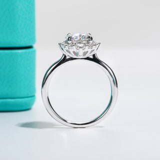 Round Cut 2.0 Ct Moissanite Classic Engagement Ring