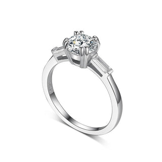 White Gold Engagement Ring with Round Cut Moissanite