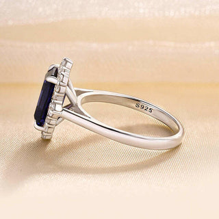 Emerald Cut 3.0 ct Blue Sapphire Diamond Engagement Ring with Halo