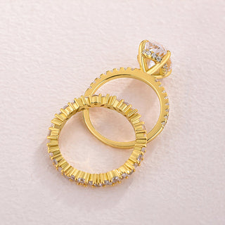 Gorgeous Oval Cut 3.5ct Diamond Yellow Gold Bridal Set