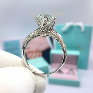 3.0 Ct Round Cut Moissanite Engagement Ring