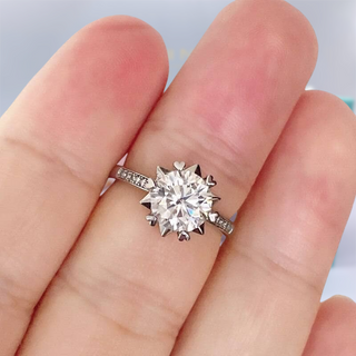 2.0 Ct Round Cut White Gold Engagement Ring