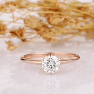 1.0 Ct Round Solitaire Diamond Engagement Ring