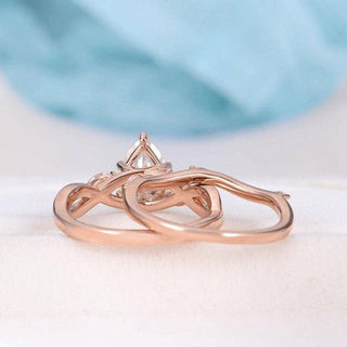 14K Rose Gold 1.5 Ct Pear Moissanite Bridal Ring Set