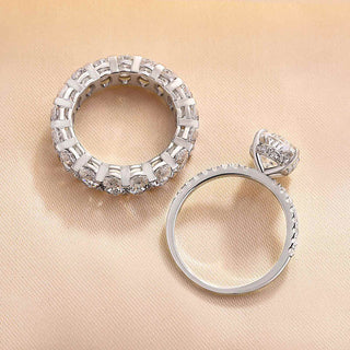Stunning Oval Cut 3.5ct Created Diamond Bridal Set