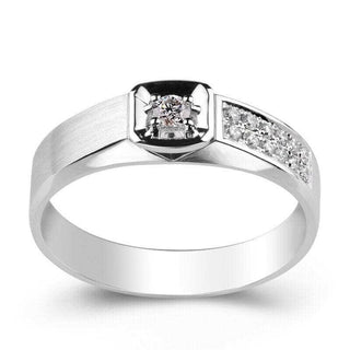 Classic Round Moissanite Diamond 14K White Gold Engagement Ring