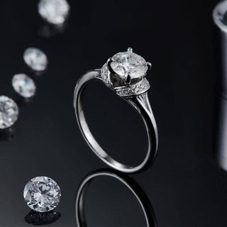 Round Cut Moissanite Diamond Halo Wedding Ring