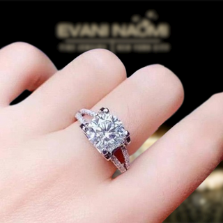 3.0 Ct Moissanite Diamond Split Shank Engagement Ring