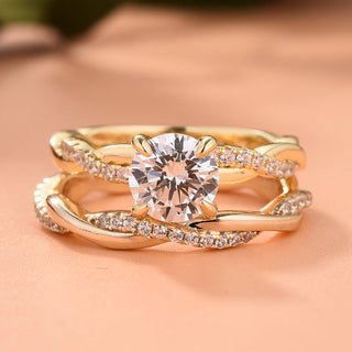 Gorgeous 1.2ct Round Cut Twist Engagement Ring Set