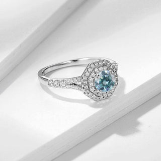 14k White Gold Round Cut Halo Diamond Engagement Ring