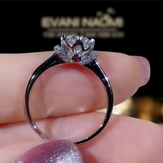 1.0 Ct Round Cut Moissanite Diamond Classic Engagement Ring