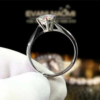 3.0 Ct Round Cut Moissanite Solitaire Engagement Ring
