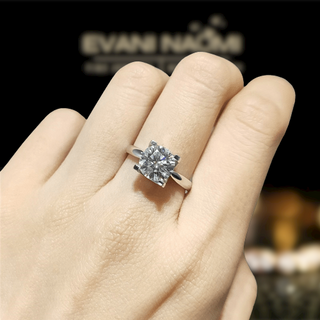 3.0 Ct Round Cut Moissanite Cow Head Engagement Ring