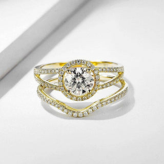 10k Yellow Gold 1.0 Ct Round Moissanite Halo Engagement Ring Set