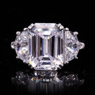 5.0 Ct Emerald Cut Moissanite 18K White Gold Engagement Ring