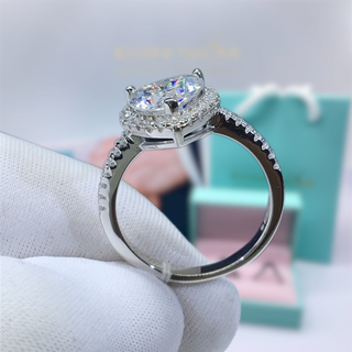 2.0 Ct Heart Cut Moissanite Halo Engagement Ring