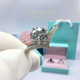 2.0 Ct Round Cut Moissanite Crown Engagement Ring