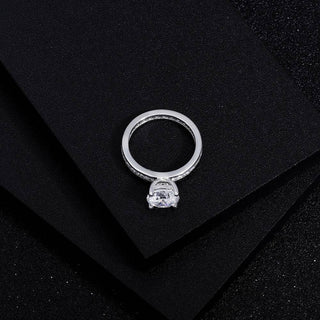 2.0 Ct Round Cut Diamond Engagement Ring