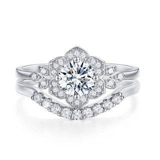 0.7 Ct Round Moissanite Stackable Ring Set