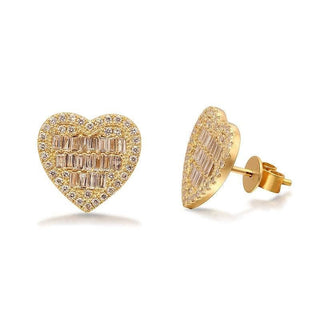 Classic 18k Gold Moissanite Heart Shaped Stud Earrings