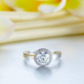 14K White Gold 1.0 Ct Moissanite Diamond Engagement Ring