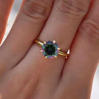 Unique Yellow Gold Round Cut Alexandrite Engagement Ring