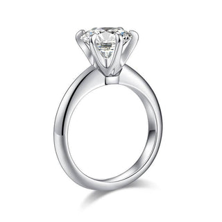 14k White Gold Round Cut Diamond Engagement Ring