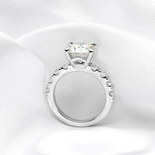 4.3 Cttw Round Moissanite Diamond Classic Wedding Ring