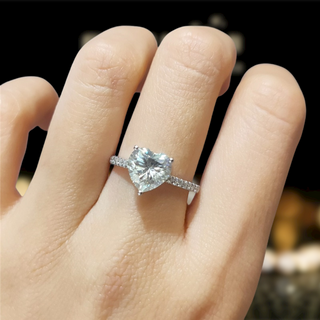 2.0ct Heart-cut Moissanite Forever Love Engagement Ring