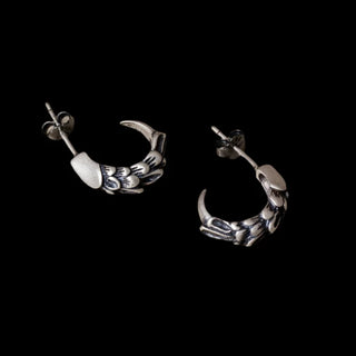 Neo-Gothic Style Eagle Claw Stud Earrings