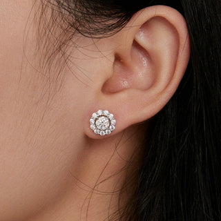 Classic 0.5 Ct Moissanite Detachable Flower Stud Earrings
