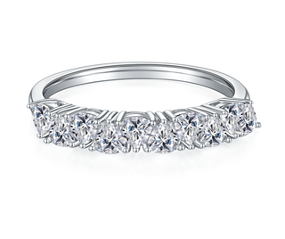 1.00 ct Heart-cut Diamond Wedding Band Evani Naomi Jewelry