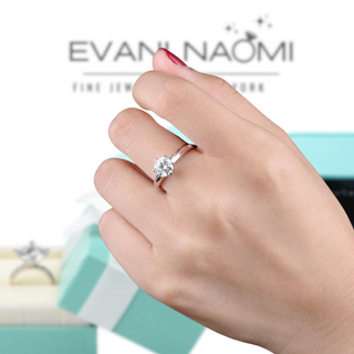 Classic 1ct Round Cut Diamond Engagement Ring - Evani Naomi Jewelry