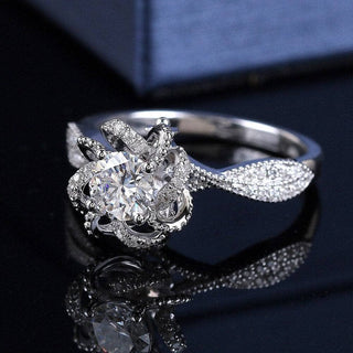 18k White Gold 1ct 6.5mm Round Cut Moissanite Wedding Ring Evani Naomi Jewelry