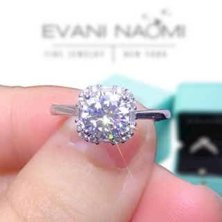 Round Cut 1ct Diamond Halo Engagement Ring - Evani Naomi Jewelry