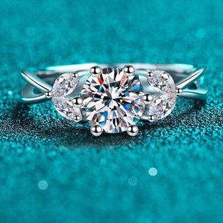 Classic 1ct 6.5mm Moissanite Diamond Wedding Ring Evani Naomi Jewelry