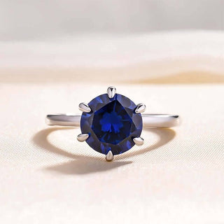 Classic Round Cut 2.0ct Blue Sapphire White Gold Engagement Ring