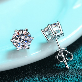 Classic Round-cut Moissanite Diamond Jewelry Set Evani Naomi Jewelry