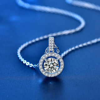 Elegant 1.0 ct Round-cut Moissanite Diamond Necklace Evani Naomi Jewelry