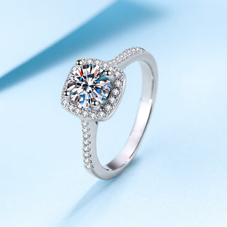 14k  White Gold Round Diamond Engagement Ring