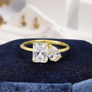 2.8 Ctw Emerald & Pear Cut Diamond Engagement Ring