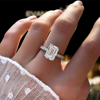Stunning 3.0 ct Emerald Cut Diamond Engagement Ring