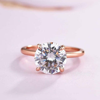 Elegant Round Cut 14k Rose Gold Engagement Ring