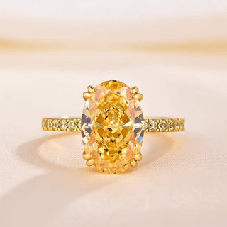 Oval Cut 3.5ct Yellow Sapphire Yellow Gold Bridal Set