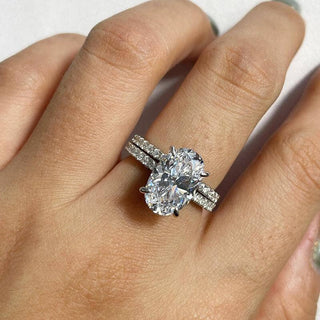 Flash Sale- Classic Oval Cut White Sapphire Wedding Ring Set Evani Naomi Jewelry