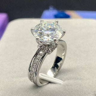 3/5ct Moissanite High Crown Wedding Ring-Evani Naomi Jewelry