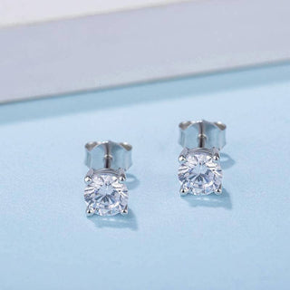 Sparkling 4-prong 1.0 ct Diamond Stud Earrings Evani Naomi Jewelry